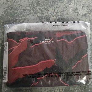 Coach camouflage zip pouch